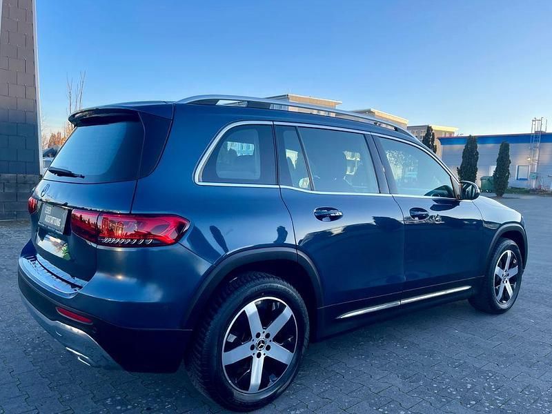 Gebraucht Mercedes GLB200 Progressive 163 PS (119 kW) 2020 Blau SUV