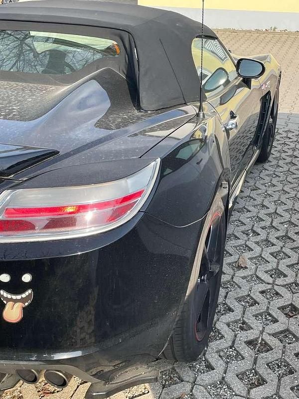 Second-hand Opel GT 264 CP (194 kW) 2008 Negru Cabrio