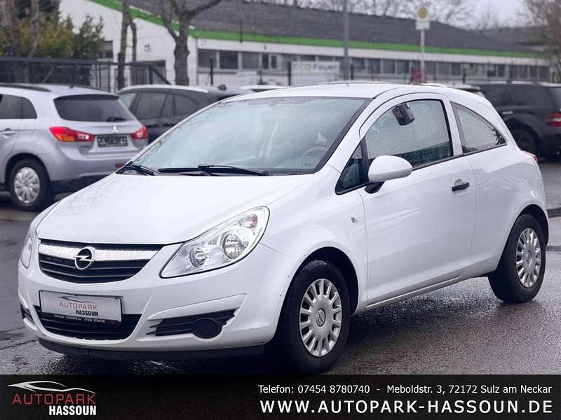 Gebraucht Opel Corsa Selection 60 PS (44 kW) 2009 Casabl/arctic/eisweiss/kaolin Kleinwagen