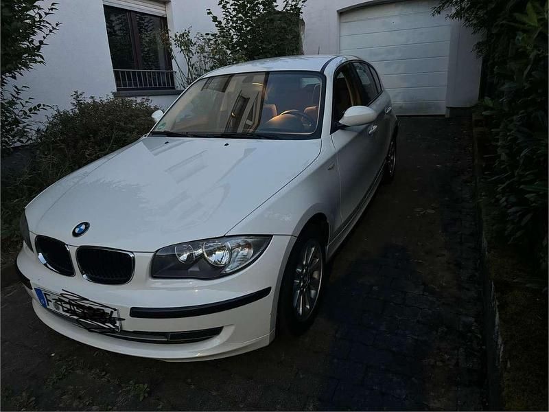 Gebraucht 2009 BMW 116 Kleinwagen | 4.400 € (Fairer Preis) - Bild 1/4