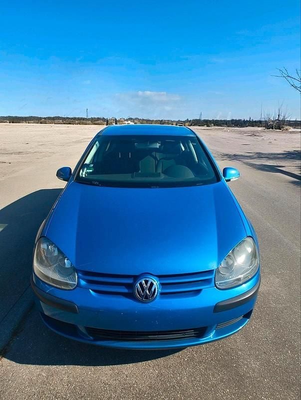 Gebraucht VW Golf IV 75 PS (55 kW) 2003 Blau Limousine