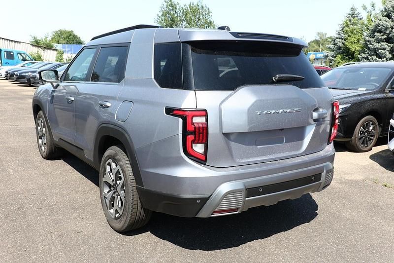 Neu Ssangyong (KGM) Torres 163 PS (119 kW) 2025 Iron metal SUV