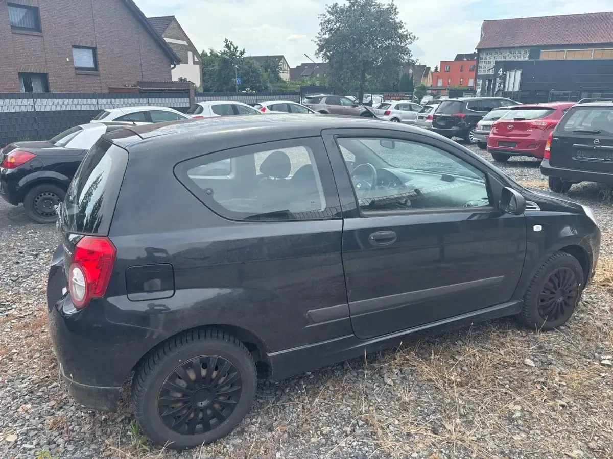Gebraucht Chevrolet Aveo 84 PS (61 kW) 2010 Kleinwagen