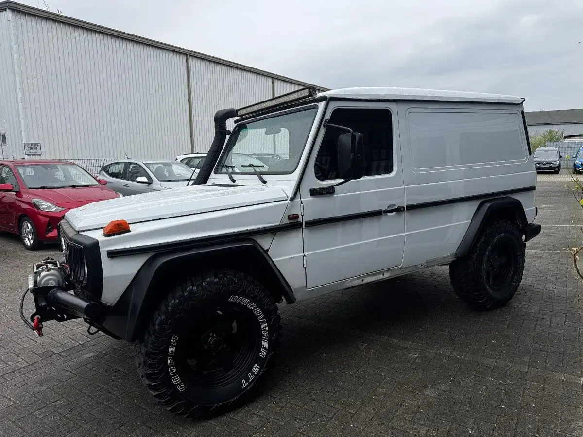 Gebraucht Mercedes G290 120 PS (88 kW) 1993 Weiß SUV