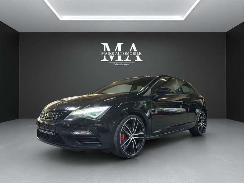 Mitternachtsschwarz Gebraucht 2018 Cupra Leon Limousine | 17.799 € (Fairer Preis) - Bild 1/4