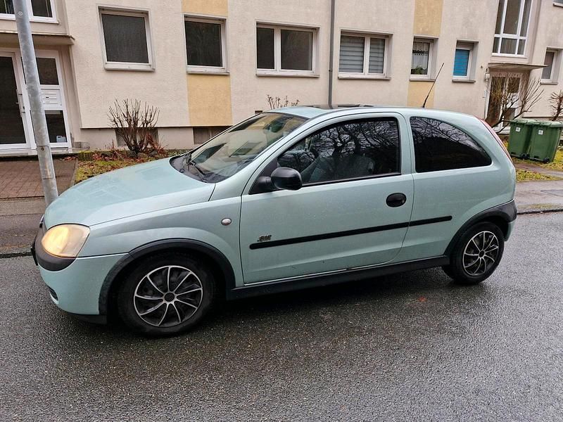 Gebraucht Opel Corsa 75 PS (55 kW) 2001 Kleinwagen