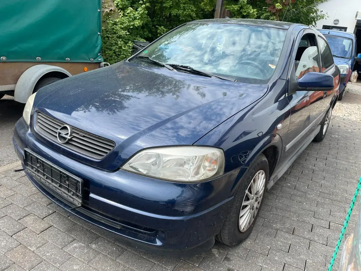 Gebraucht Opel Astra 69 PS (50 kW) 1999 Blau Coupé