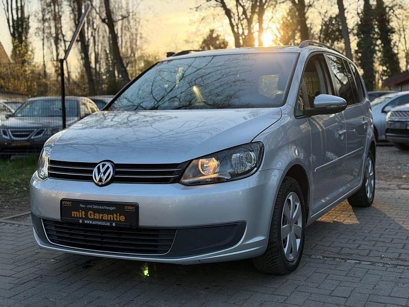 Gebraucht VW Touran 140 PS (102 kW) 2012 Silber Van / Kleinbus