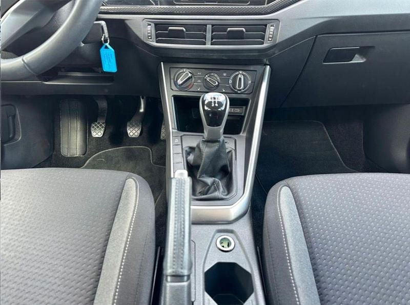 Gebraucht VW Polo Life 80 PS (58 kW) 2024 Weiß Kleinwagen