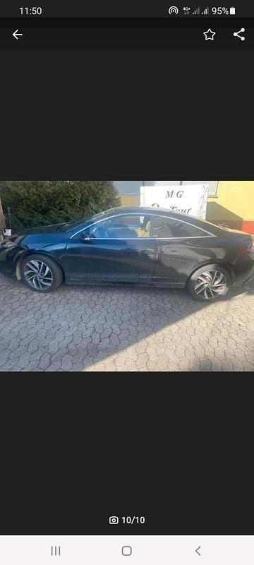 Gebraucht Renault Laguna Coupé 178 PS (130 kW) 2013 Schwarz Coupé