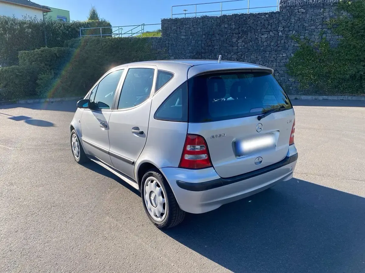Gebraucht Mercedes A160 Classic 75 PS (55 kW) 2001 Silber Kleinwagen