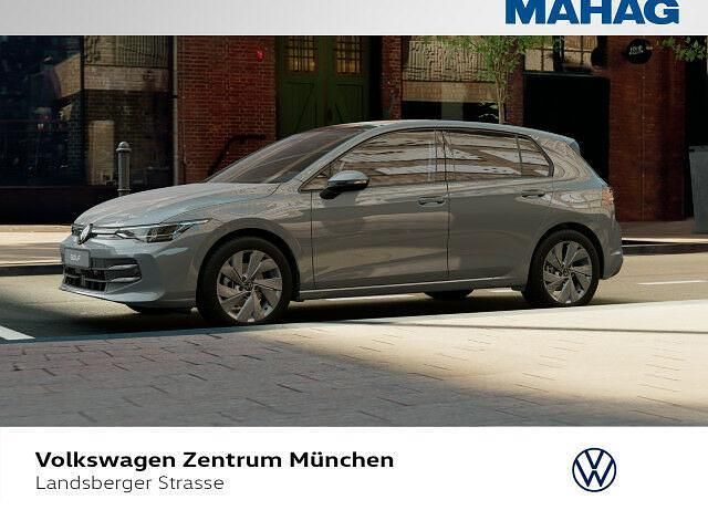 Gebraucht VW Golf VIII Move 116 PS (85 kW) 2024 Mondsteingrau Limousine