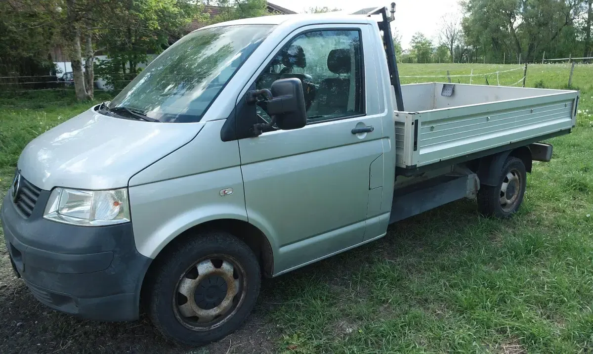Usata VW Transporter 131 CV (96 kW) 2008 Grigio Furgone