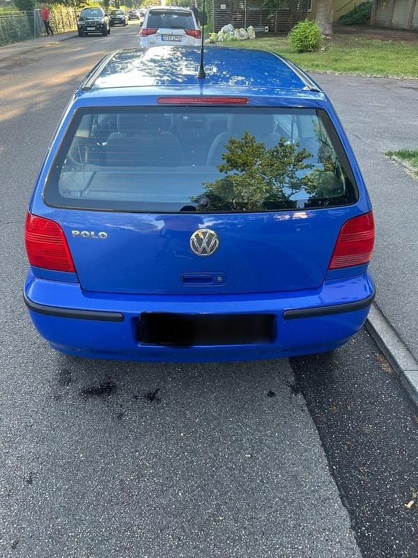 Gebraucht VW Polo Basis 50 PS (36 kW) 2000 Blau Limousine