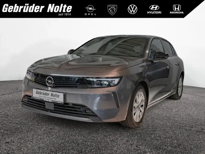 Grau Gebraucht 2025 Opel Astra Edition Limousine | 25.490 € (Superpreis) - Bild 1/4