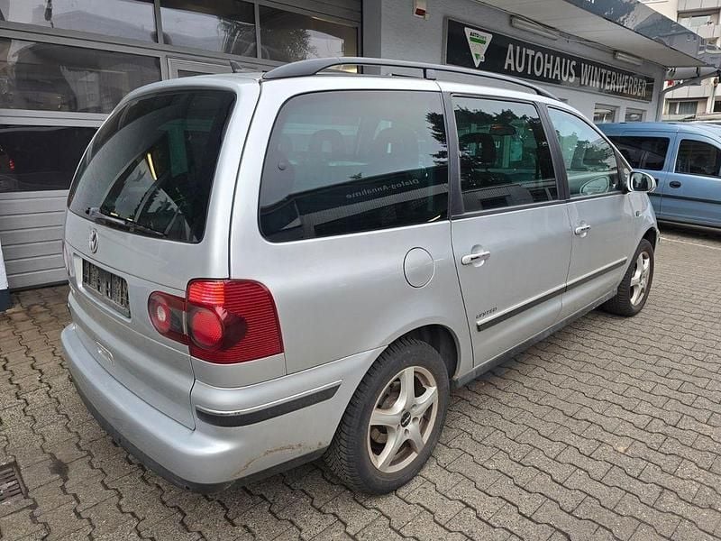 Gebraucht VW Sharan Trendline 116 PS (85 kW) 2008 Silber Van / Kleinbus