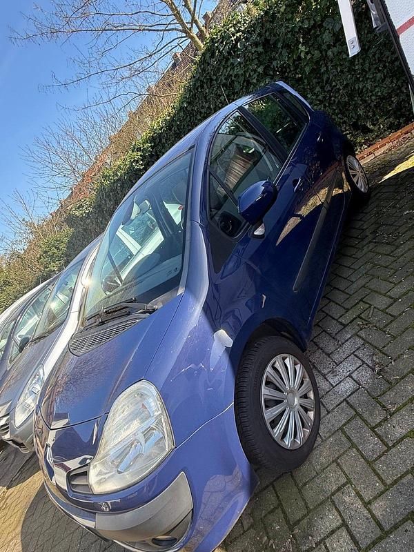 Gebraucht Renault Modus 78 PS (57 kW) 2009 Blau Van / Kleinbus