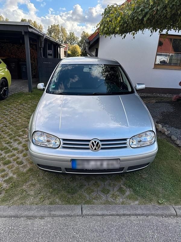 Gebraucht VW Golf IV GTI 150 PS (110 kW) 2001 Silber Limousine