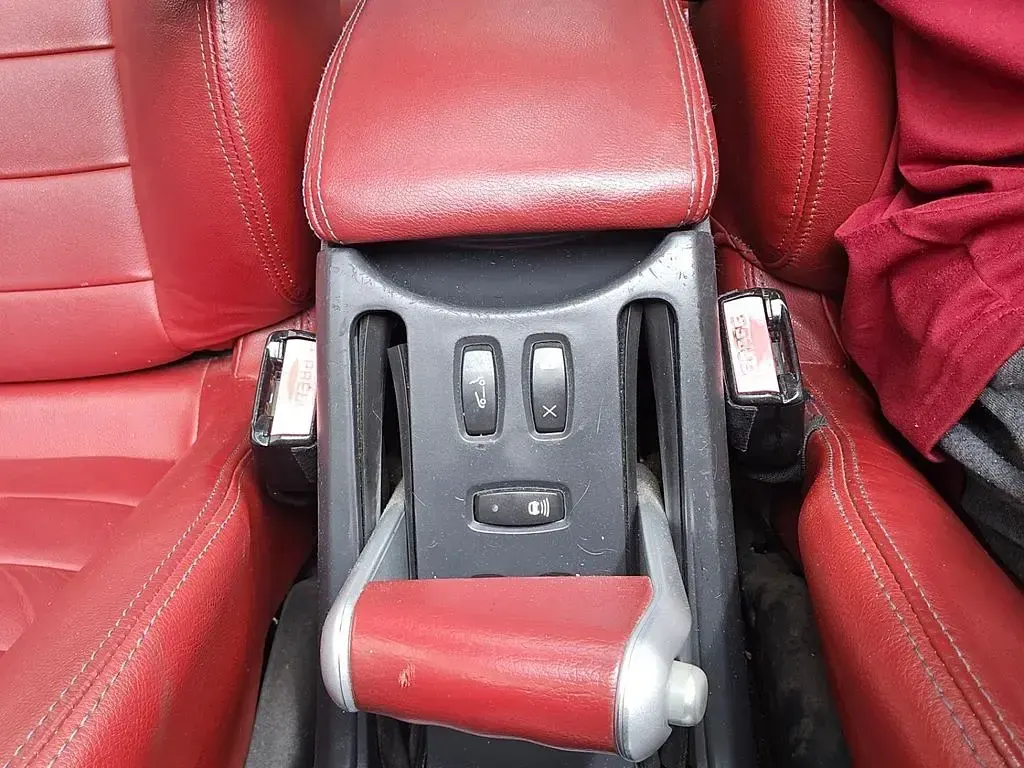 Gebraucht Renault Mégane Cabriolet Avantage 136 PS (100 kW) 2008 Silber Cabrio