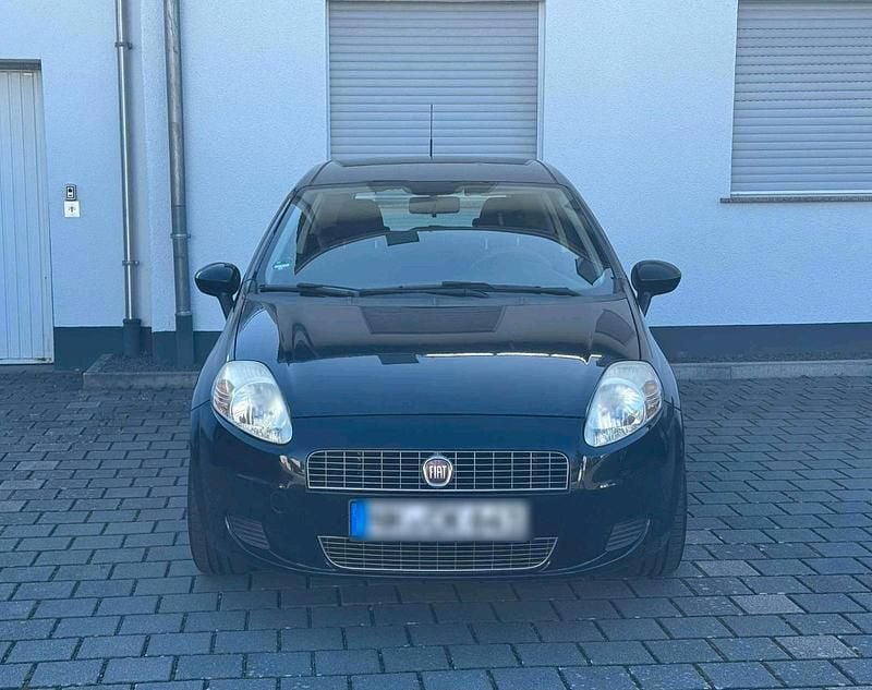 Blau Gebraucht 2009 Fiat Punto Kleinwagen | 900 € (Superpreis) - Bild 1/4