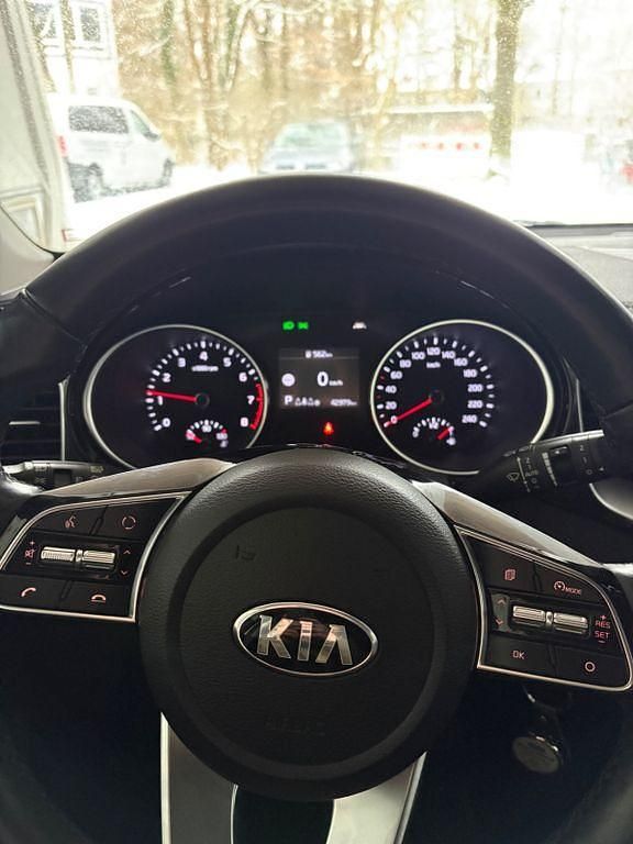 Gebraucht Kia Ceed Vision 160 PS (117 kW) 2021 Weiß Kleinwagen