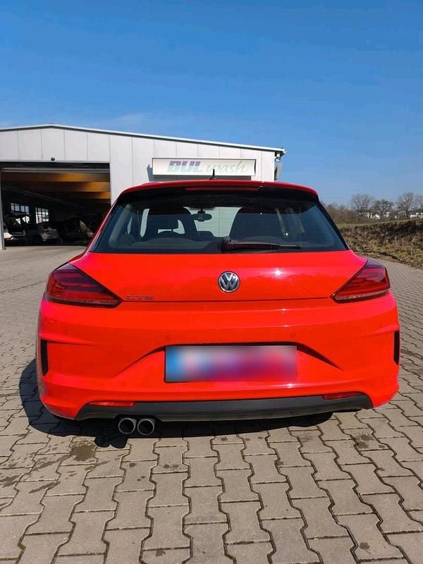 Gebraucht VW Scirocco 220 PS (161 kW) 2017 Rot Coupé