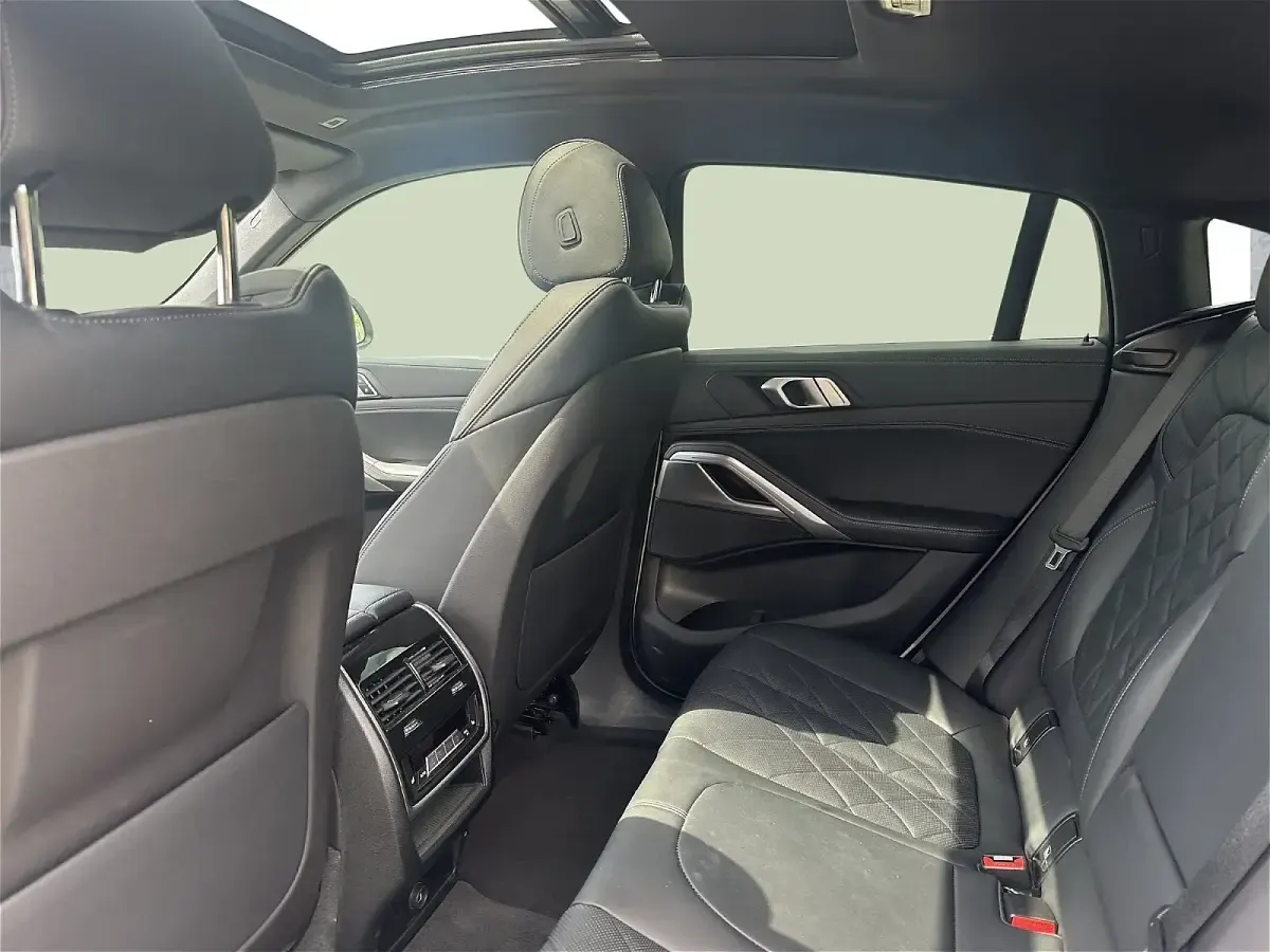 Gebraucht BMW X6 Efficient Dynamics 333 PS (244 kW) 2023 Weiß SUV