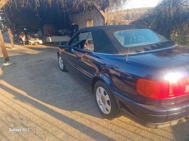 Gebraucht Audi Cabriolet Sport 116 PS (85 kW) 1998 Blau Cabrio
