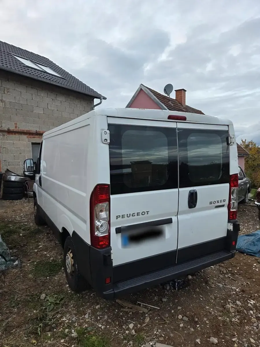 Gebraucht Peugeot Boxer 100 PS (73 kW) 2010 Van