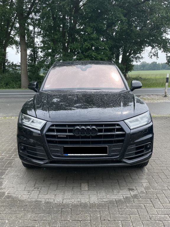 Schwarz Gebraucht 2019 Audi Q5 Sport SUV | 25.500 € (Guter Preis) - Bild 1/4