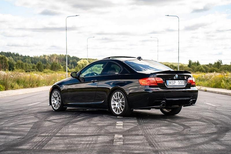 Schwarz Gebraucht 2011 BMW 335 M Sport Coupé | 13.500 € (Superpreis) - Bild 1/4