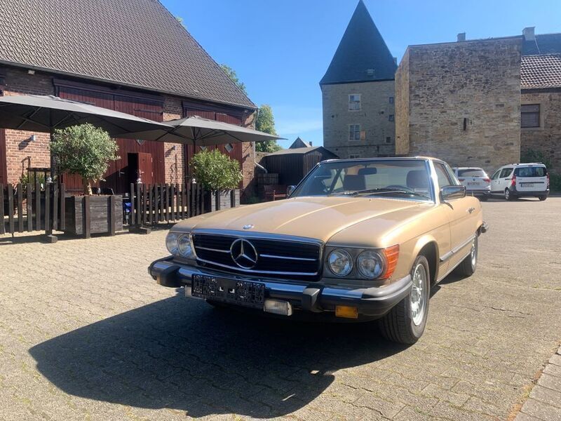 Beige Gebraucht 1985 Mercedes SL380 Cabrio | 17.700 € - Bild 1/4