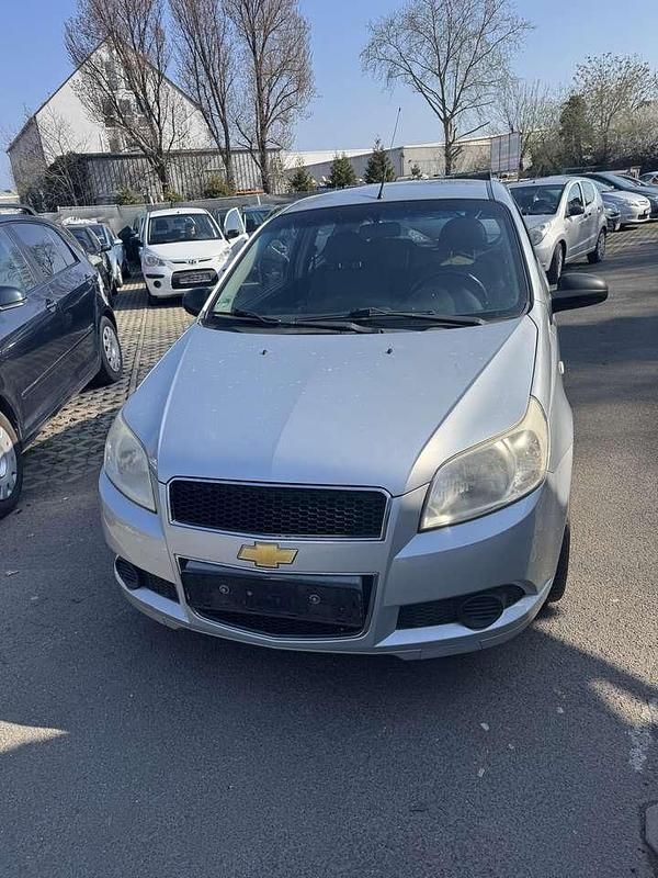 Gebraucht Chevrolet Aveo LS 84 PS (61 kW) 2009 Silber Kleinwagen