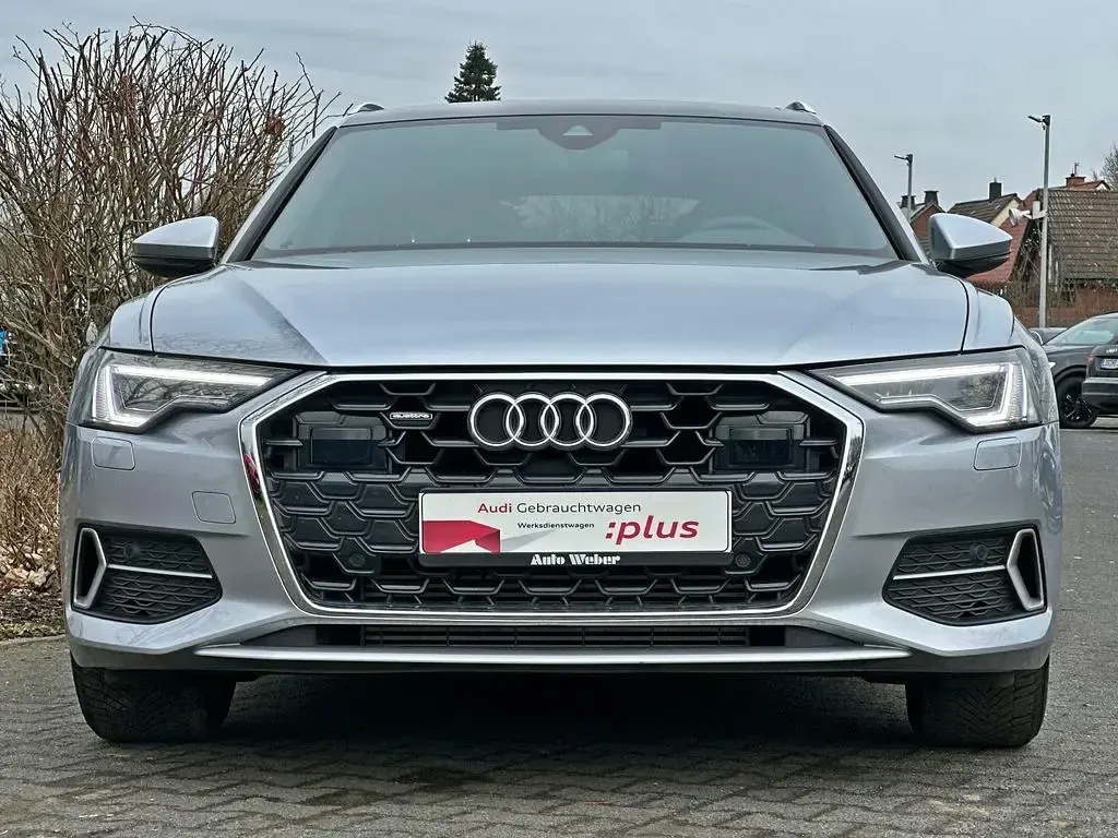 Second-hand Audi A6 Ambiente 265 CP (194 kW) 2025 Argintiu Break