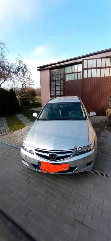 Silber Gebraucht 2007 Honda Accord Kombi | 1.650 € (Etwas zu teuer) - Bild 1/4