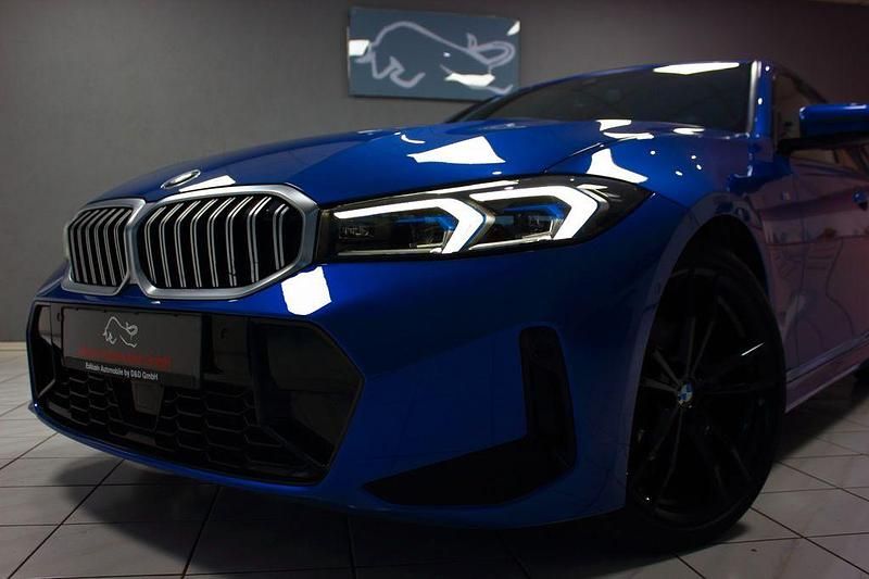 Gebraucht BMW 320 M Sport 190 PS (139 kW) 2022 M portimao blau met Limousine