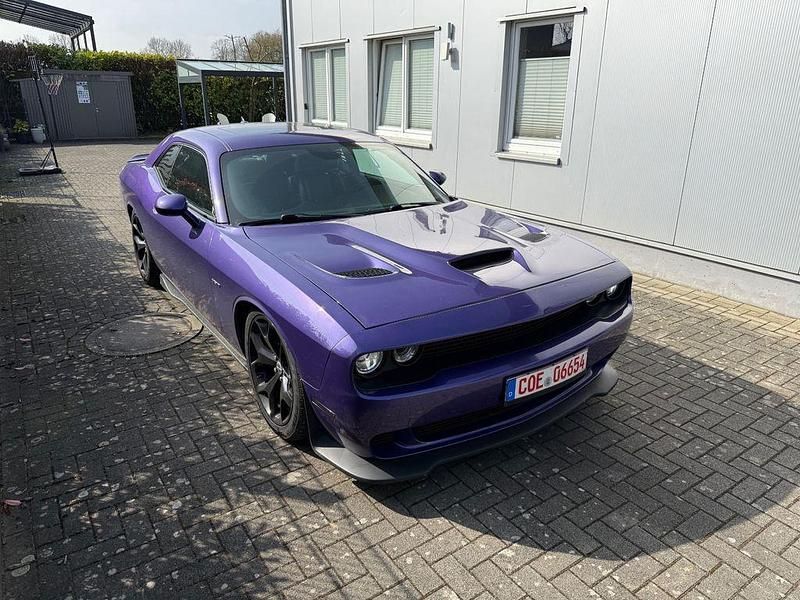 Gebraucht Dodge Challenger 377 PS (277 kW) 2016 Violet Coupé