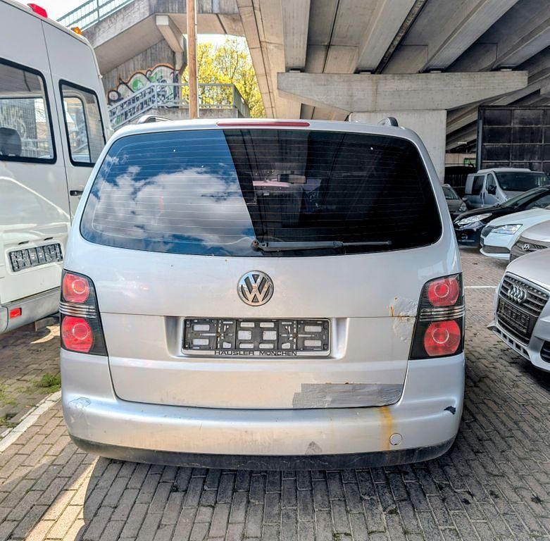 Gebraucht VW Touran Highline 101 PS (74 kW) 2003 Silber Van / Kleinbus