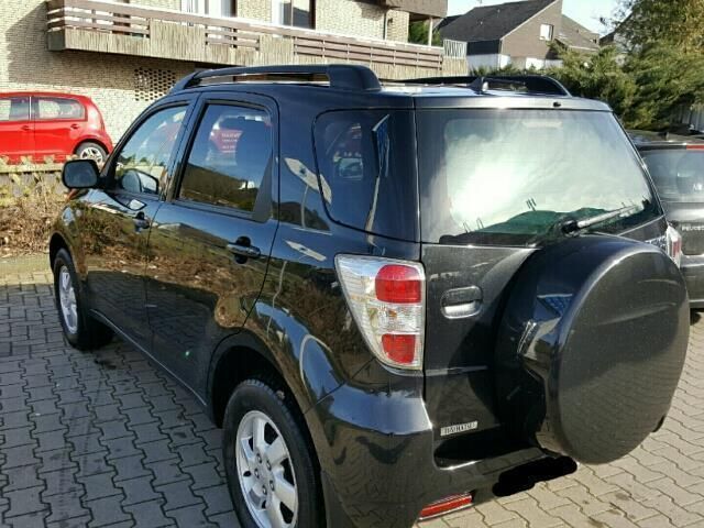Daihatsu terios 2