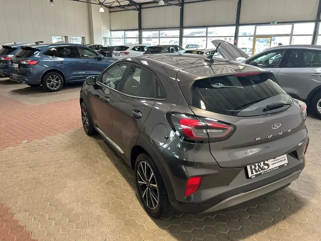 Gebraucht Ford Puma Titanium 125 PS (91 kW) 2023 Grau SUV