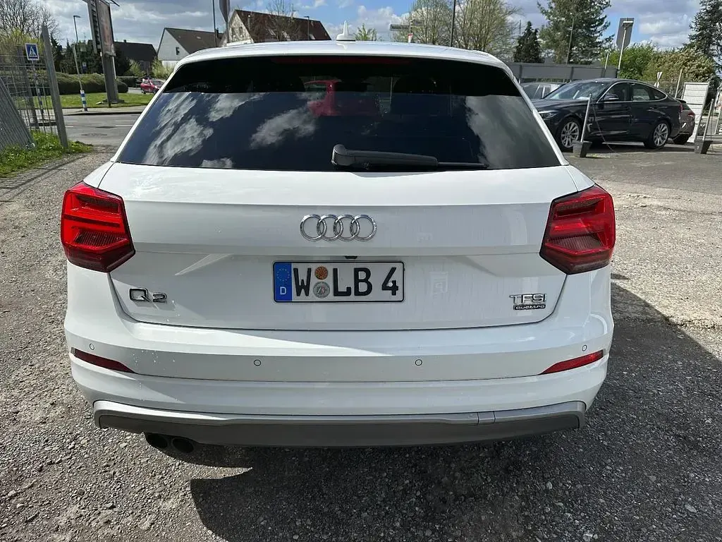 Gebraucht Audi Q2 S-Line 190 PS (139 kW) 2018 Weiß SUV