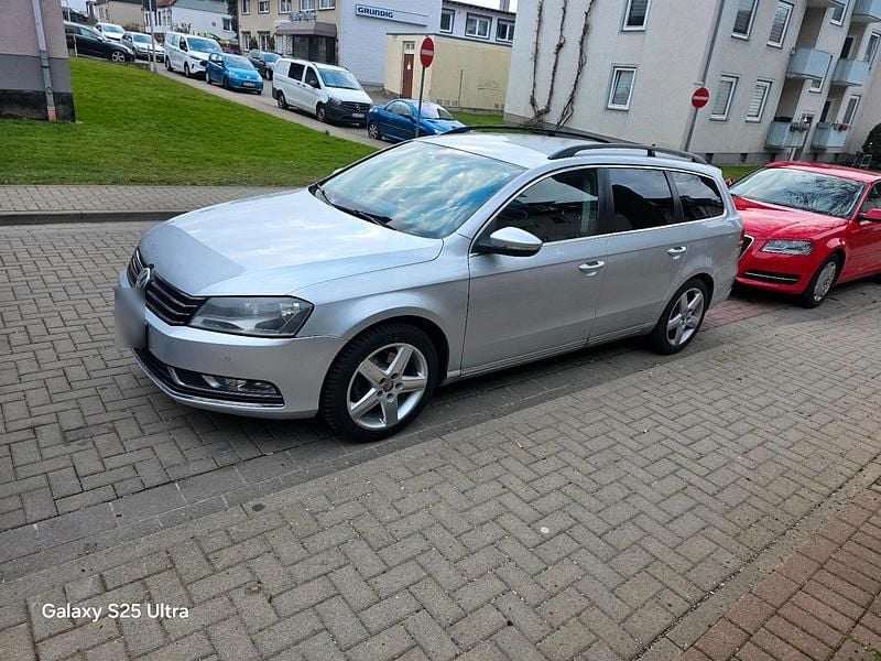 Second-hand VW Passat 140 CP (102 kW) 2013 Gri Break