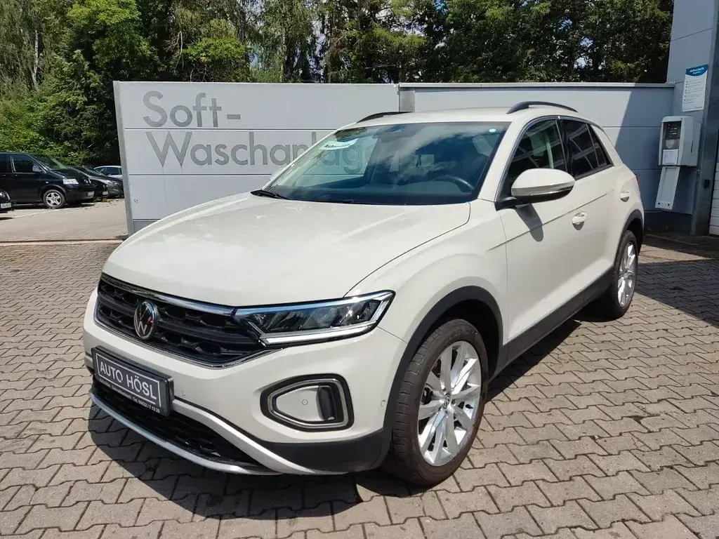 Gebraucht VW T-Roc Life 150 PS (110 kW) 2022 Grau SUV