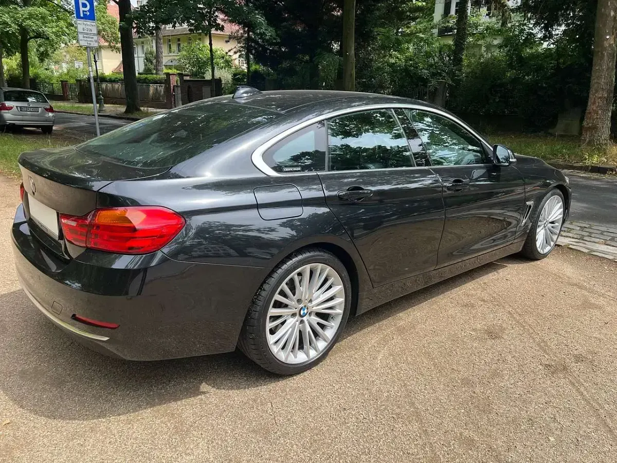 Gebraucht BMW 430 Gran Coupé Luxury Line 258 PS (189 kW) 1999 Black sapphire metallic Coupé