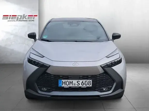 Gebraucht Toyota C-HR 140 PS (102 kW) 2025 Silver metallic / black SUV