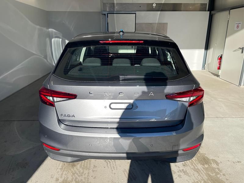 Neu Skoda Fabia Selection 95 PS (69 kW) 2025 [5x5x] graphit grau metallic [5x5x] graphit grau metallic Kleinwagen