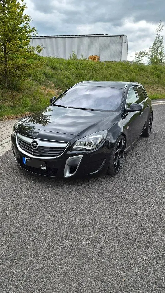 Gebraucht Opel Insignia OPC 325 PS (239 kW) 2013 Schwarz Kombi