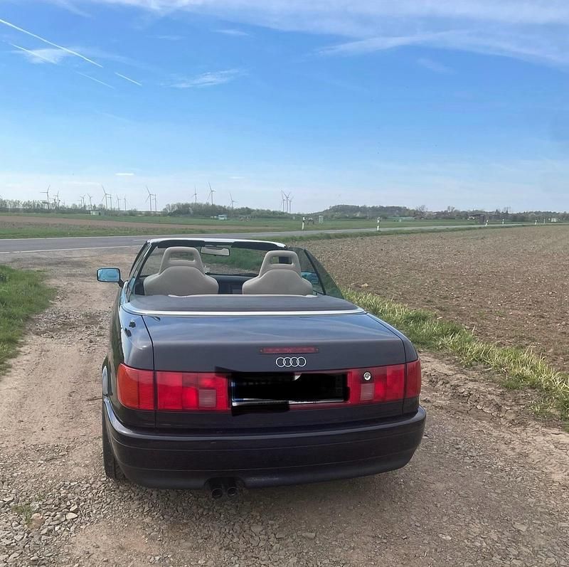 Second-hand Audi A5 150 CP (110 kW) 1996 Albastru Cabrio