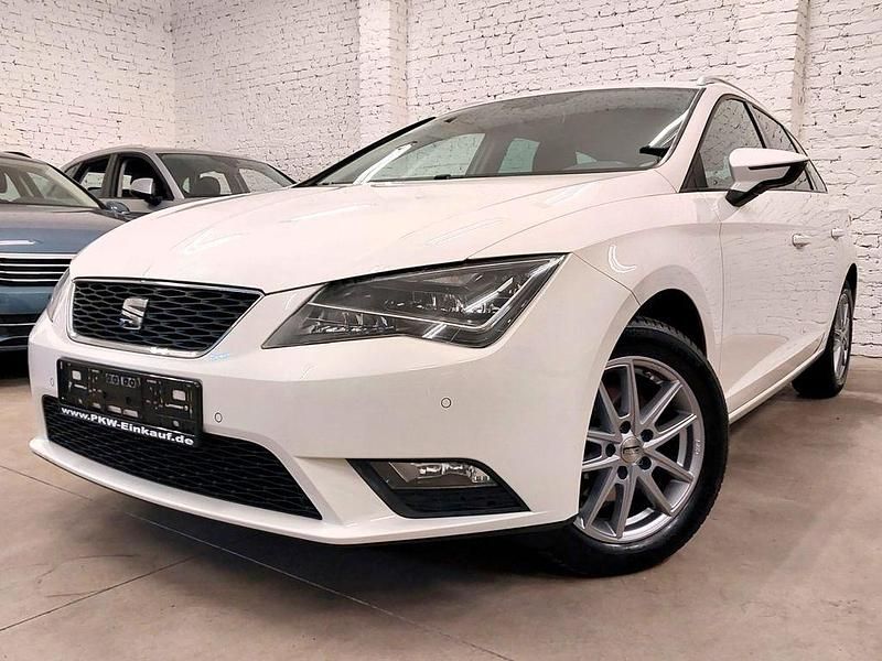 Second-hand Seat Leon ST Style 110 CP (80 kW) 2016 Alb Break