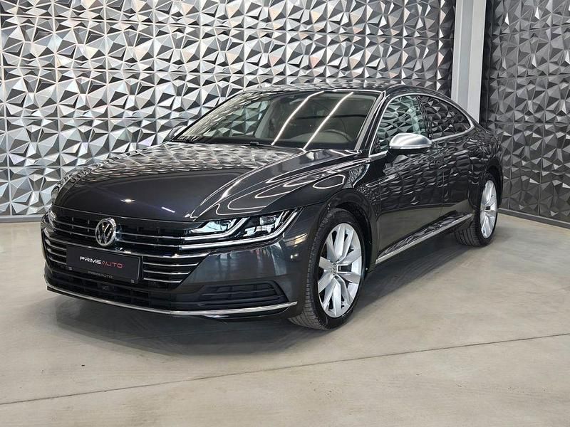 Gebraucht VW Arteon Elegance 150 PS (110 kW) 2019 Grau Kleinwagen
